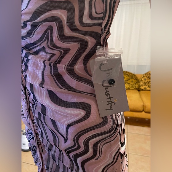 Y2k style New swirl zig zag dress - Picture 2 of 6